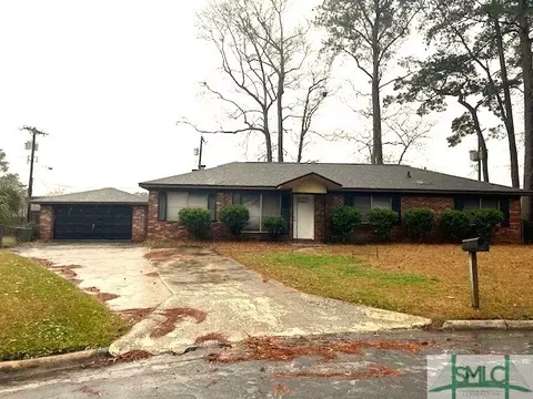 10 Winoca Dr, Garden City, GA 31408