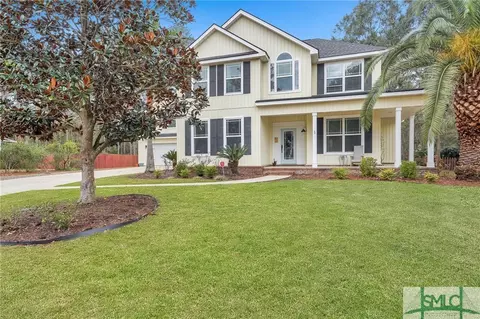 18 Macbeth Ct N, Richmond Hill, GA 31324