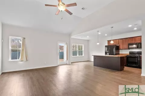 126 Vale Loop, Savannah, GA 31405 photo 6