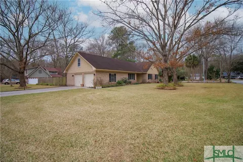 297 Boyd Dr, Richmond Hill, GA 31324