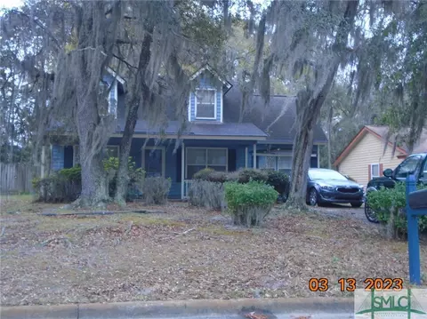 11 Jasmine Ct, Savannah, GA 31406