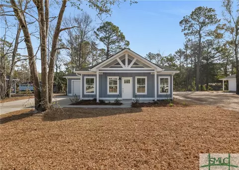 1670 Ashantilly Dr, Darien, GA 31305