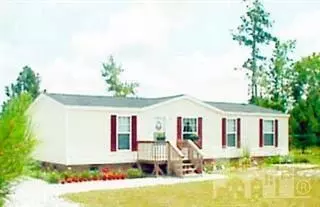 4858 Point Caswell Rd, Atkinson, NC 28421 photo 1