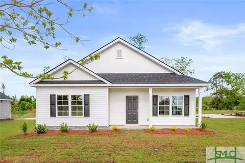 210 S Main St, Pembroke, GA 31321