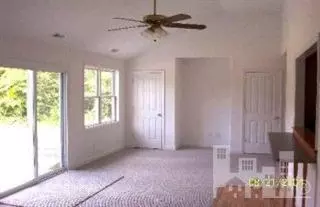 606 Olde Point Rd, Hampstead, NC 28443 photo 3
