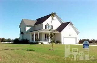 123 Middle Pt, Hampstead, NC 28443 photo 1