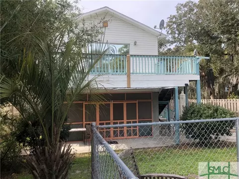 1213 Solomon Ave, Tybee Island, GA 31328