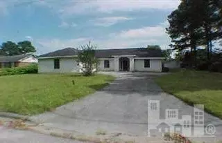 506 E Lanier St, Wallace, NC 28466 photo 1