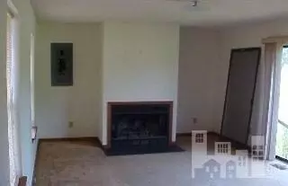 6735 Silver Spoon Rd, Clarkton, NC 28433 photo 2