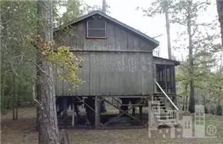2049 Point Caswell Rd, Atkinson, NC 28421 photo 1