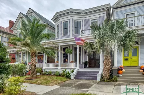 115 E 36th St, Savannah, GA 31401