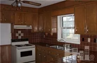 455 Gail Rd, Willard, NC 28478 photo 4