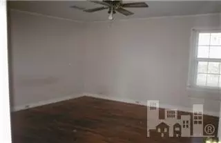 117 E Henry St, Atkinson, NC 28421 photo 3