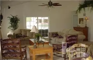 100 Tamarak Dr, Hampstead, NC 28443 photo 9