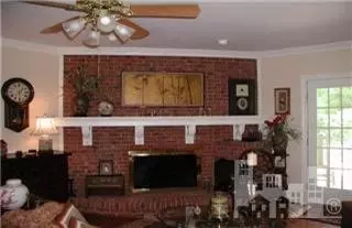 115 Pine St, Wallace, NC 28466 photo 3
