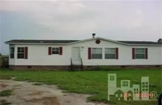 851 Crows Foot Rd, Mount Olive, NC 28365 photo 1