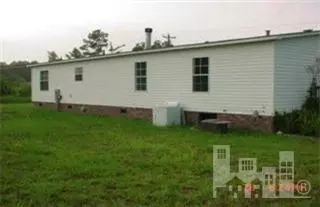 851 Crows Foot Rd, Mount Olive, NC 28365 photo 2