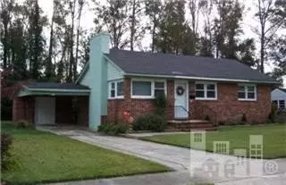 408 E Powell St, Clinton, NC 28328 photo 1