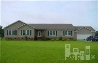 101 Derby Ln, Hampstead, NC 28443 photo 1