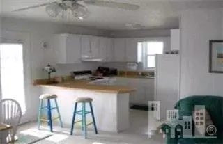 113 Dolphin St, Supply, NC 28462 photo 4