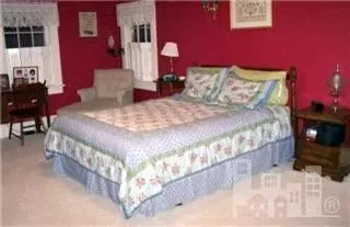 209 E Smith St, Whiteville, NC 28472 photo 7