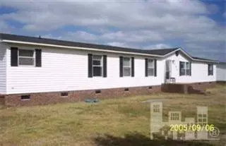107 Daffodil Dr, Dudley, NC 28333 photo 1