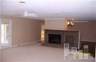 104 Olde Point Loop, Hampstead, NC 28443 photo 4