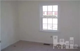 602 Pine St, Clinton, NC 28328 photo 7