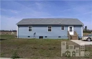 106 Trinity Crt, Chadbourn, NC 28431 photo 2