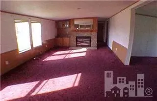 867 Kenan Loop Rd, Wallace, NC 28466 photo 3