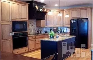 203 E Colonnade Dr, Hampstead, NC 28443 photo 3
