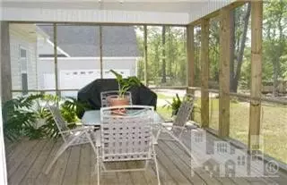 209 Hickory Ln, Hampstead, NC 28443 photo 3