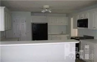 303 Olde Point Loop, Hampstead, NC 28443 photo 3