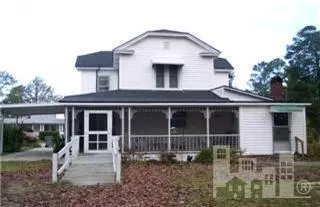 228 E Church St, Atkinson, NC 28421 photo 2