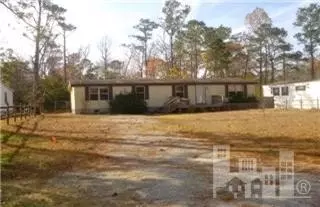 672 Bay Harbor Dr, Hampstead, NC 28443 photo 1