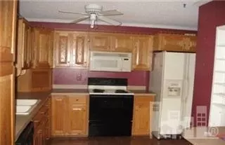 511 E Murray St, Wallace, NC 28466 photo 3