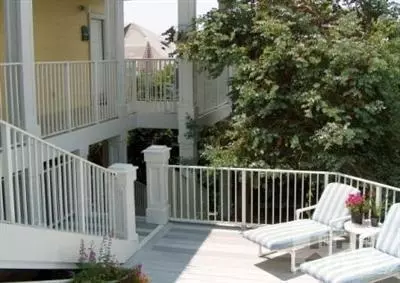 329 N Atlantic Ave, Kure Beach, NC 28449 photo 5