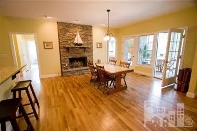 102 Canvasback Rd, Hampstead, NC 28443 photo 2