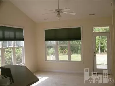 121 Azalea Dr, Hampstead, NC 28443 photo 3