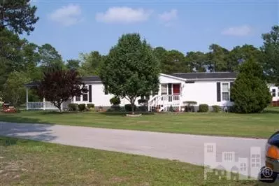 402 Quartermaster Ct, Hampstead, NC 28443 photo 4
