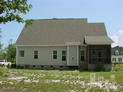 107 Currant Ln, Hampstead, NC 28443 photo 3