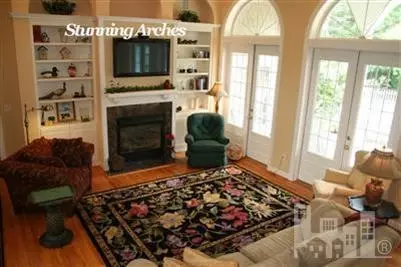 233 Mare Pond Pl, Hampstead, NC 28443 photo 4