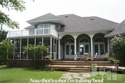 233 Mare Pond Pl, Hampstead, NC 28443 photo 2