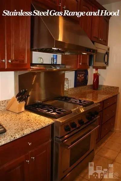 233 Mare Pond Pl, Hampstead, NC 28443 photo 8
