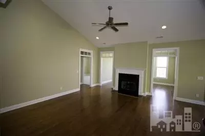 385 Highlands Dr, Hampstead, NC 28443 photo 4