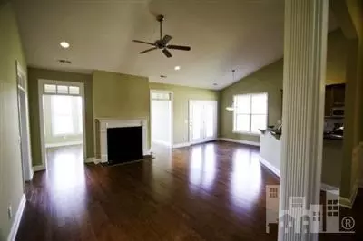 385 Highlands Dr, Hampstead, NC 28443 photo 3