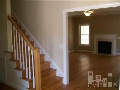 250 Pinecroft Dr, Dunn, NC 28334 photo 3