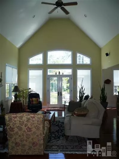 111 Olde Point Loop, Hampstead, NC 28443 photo 3