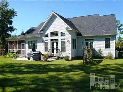 111 Olde Point Loop, Hampstead, NC 28443 photo 2