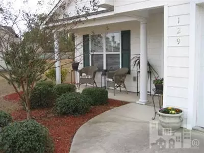 129 Holly Tree Ln, Hampstead, NC 28443 photo 2